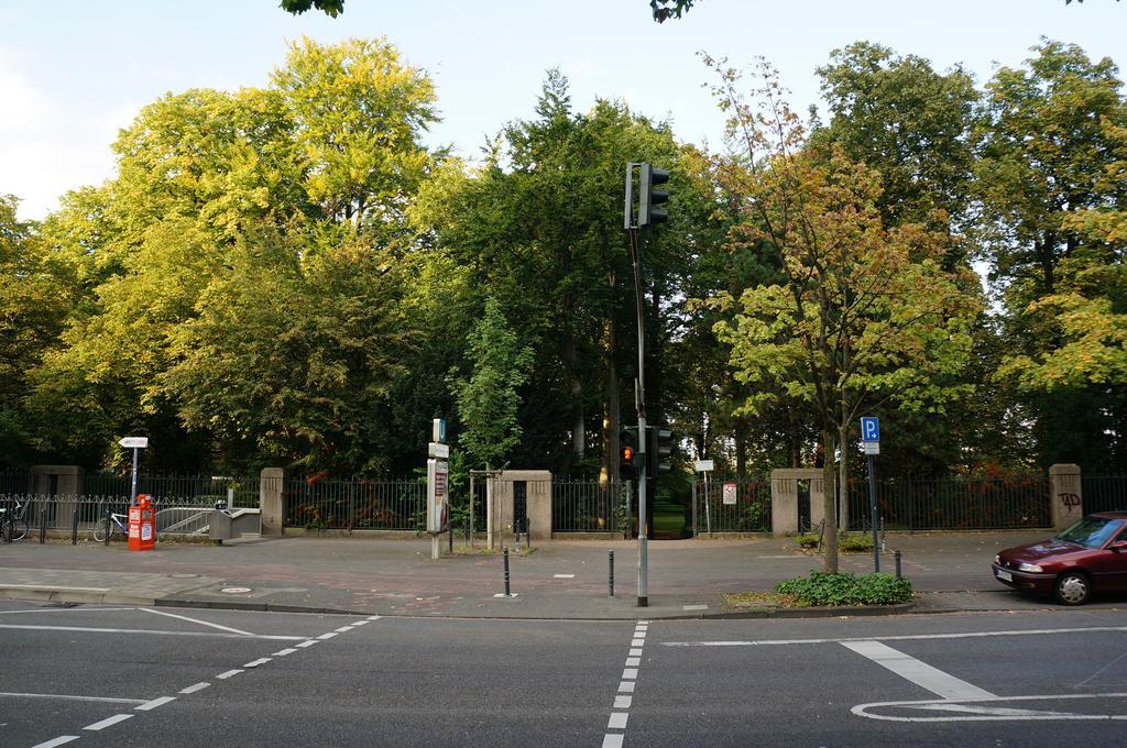 Koeln Deutz/Messe, Lanxess Arena Apartment Екстериор снимка